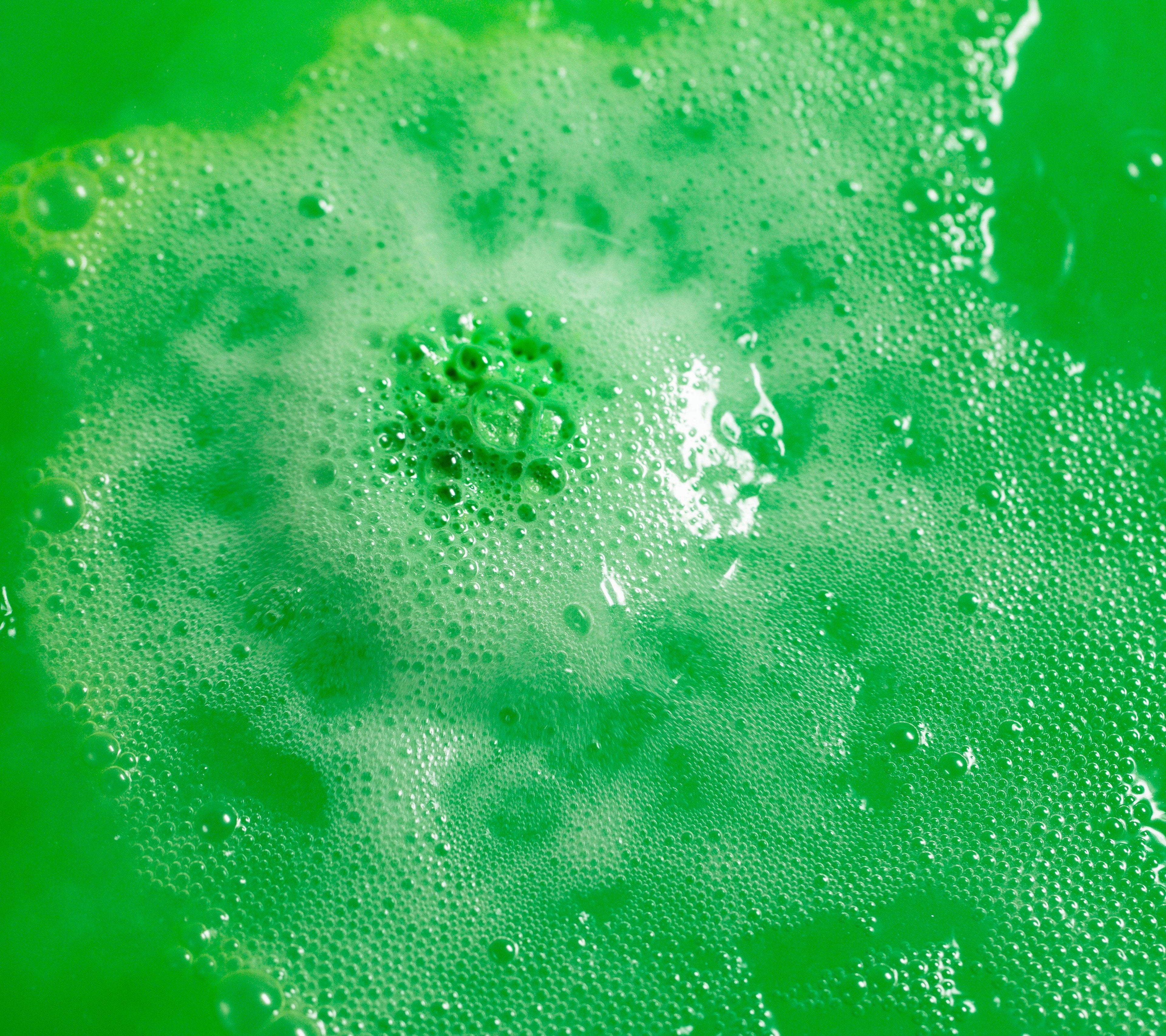 A16236EC-2218-6485-FA02-6F538BA989AB