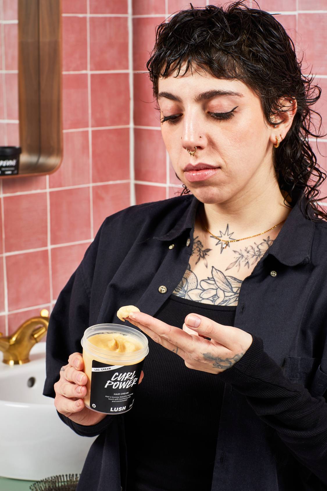 AFEB6CC8-AF15-92E0-B426-73D6E773E165